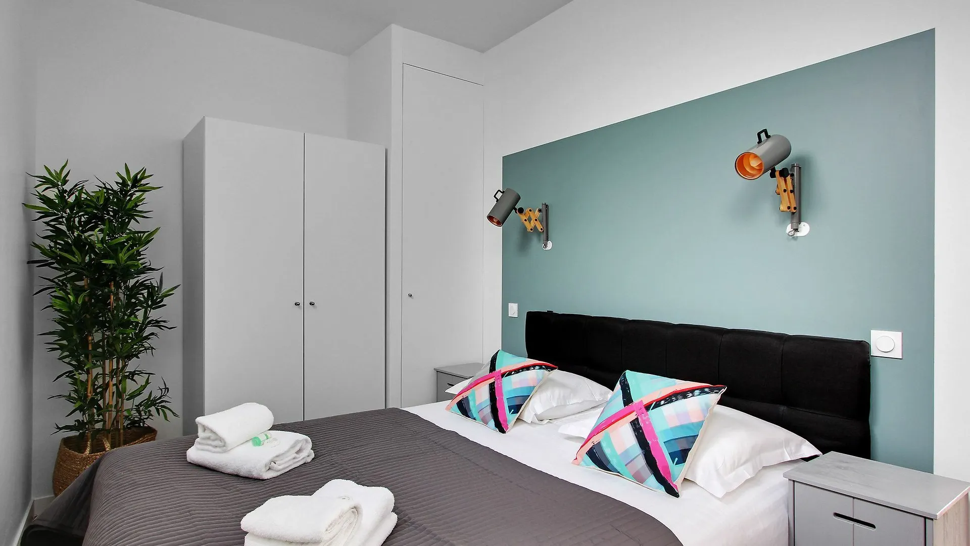 Pick A Flat - Le Marais / Republique Apartment Paris