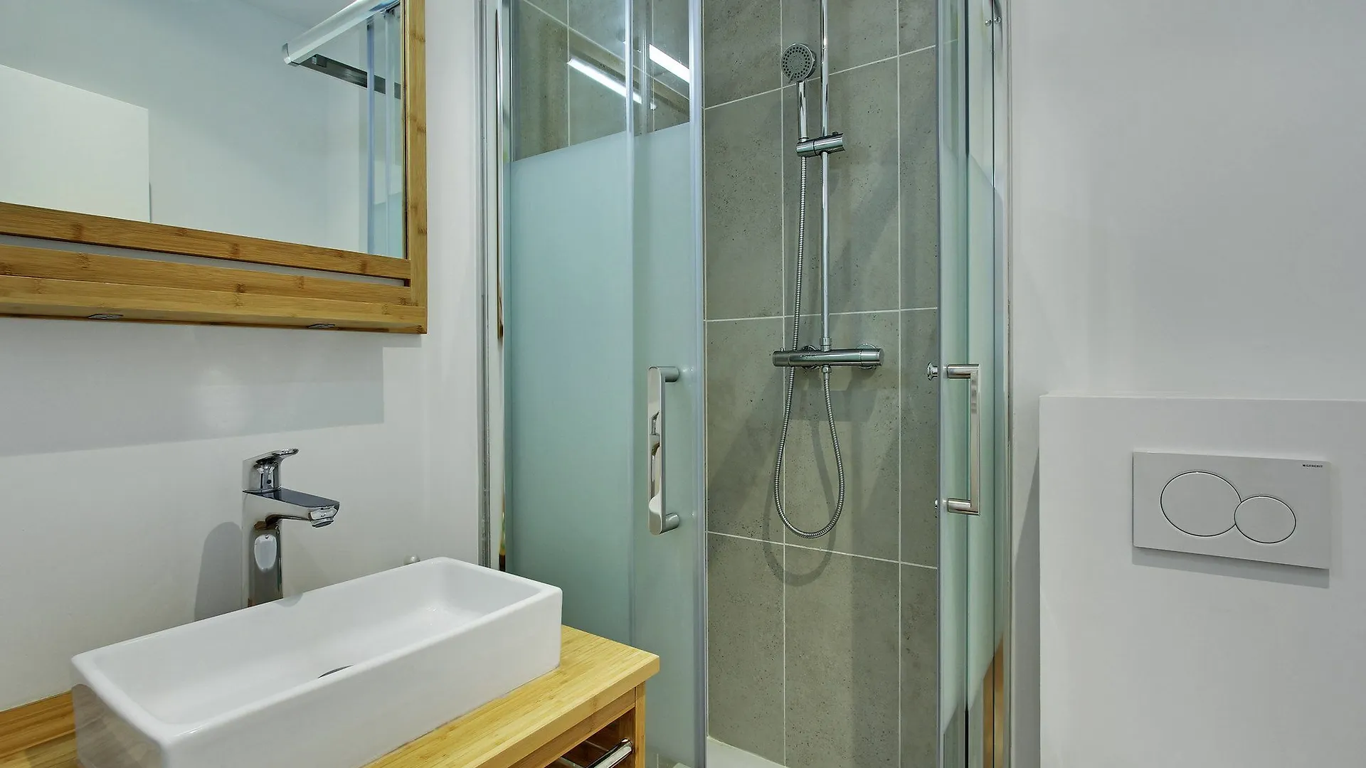 Pick A Flat - Le Marais / Republique Apartment Paris 0*,  France