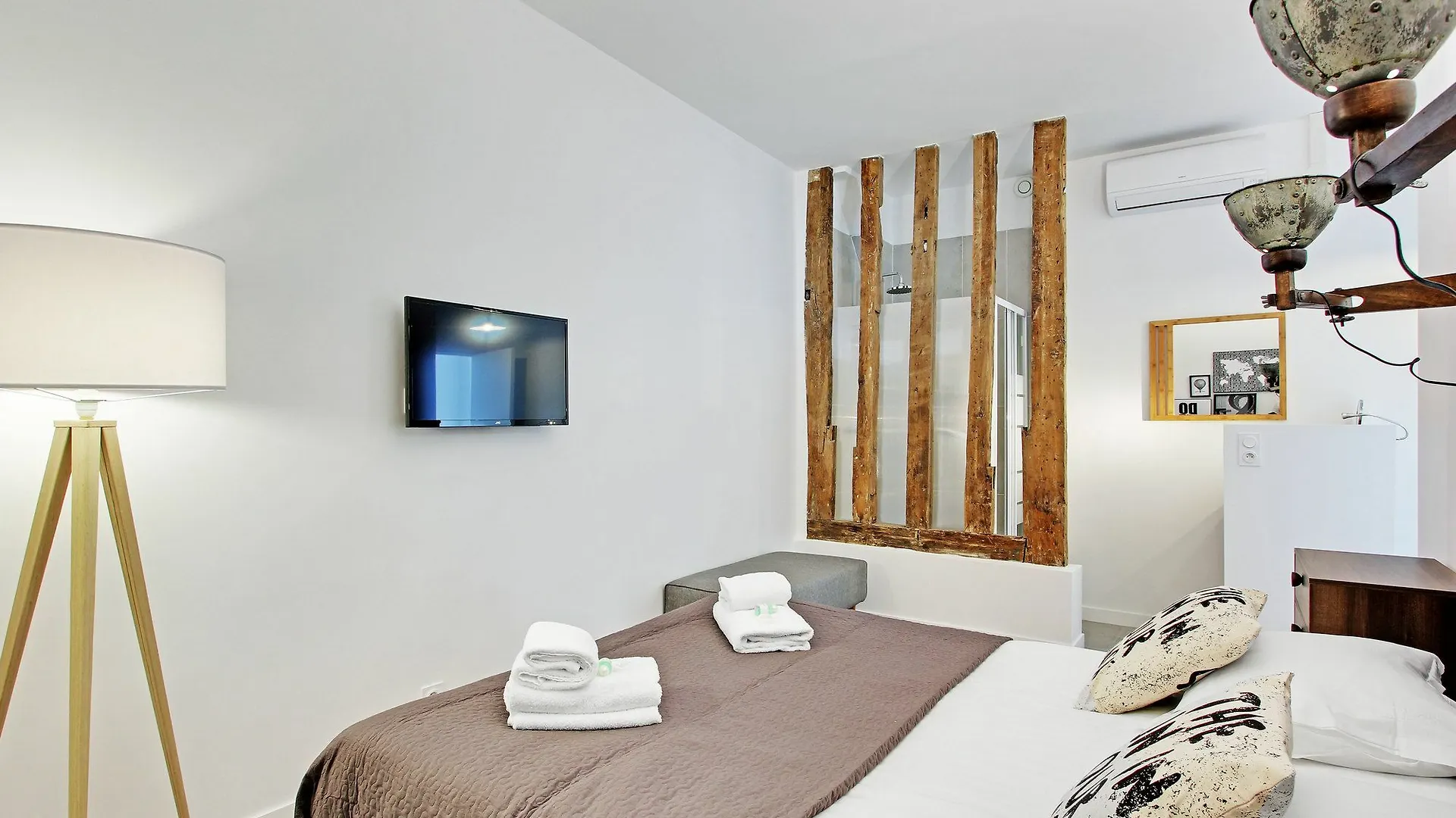 Pick A Flat - Le Marais / Republique Apartment Paris