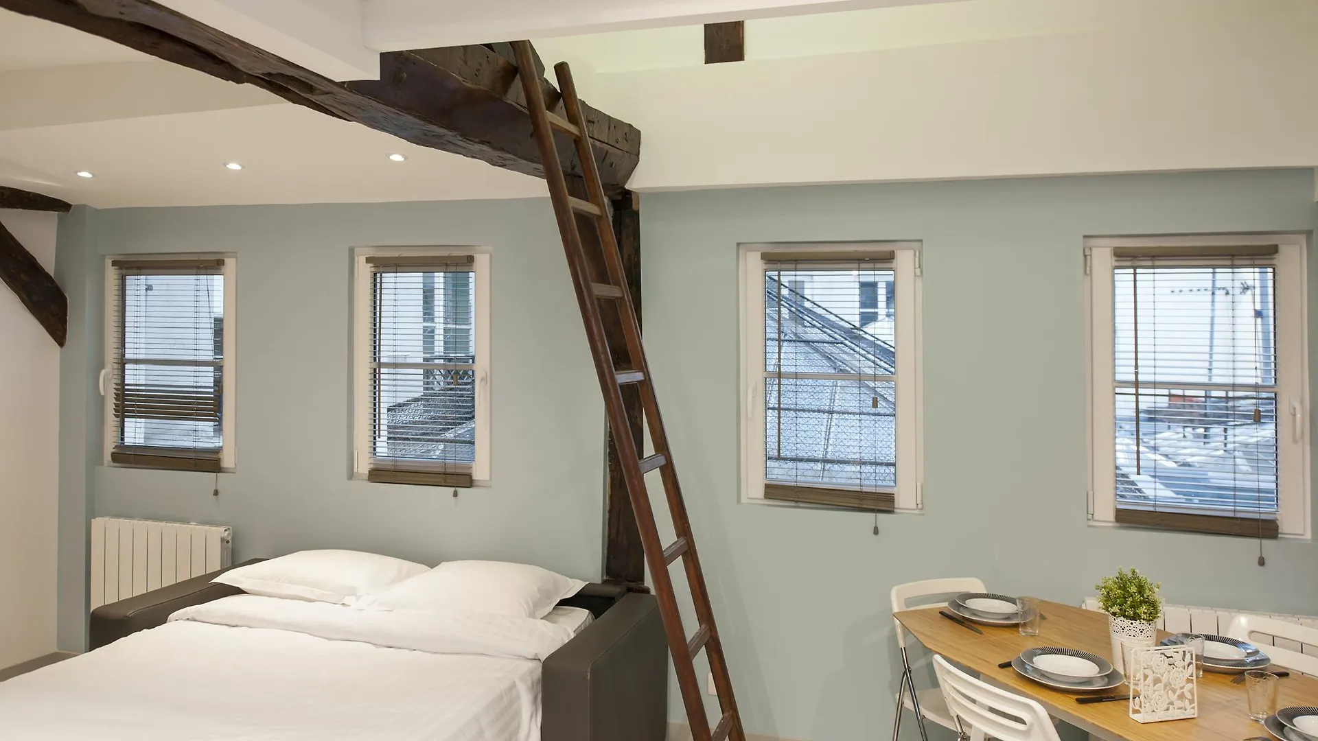 Pick A Flat - Le Marais / Republique Apartment Paris
