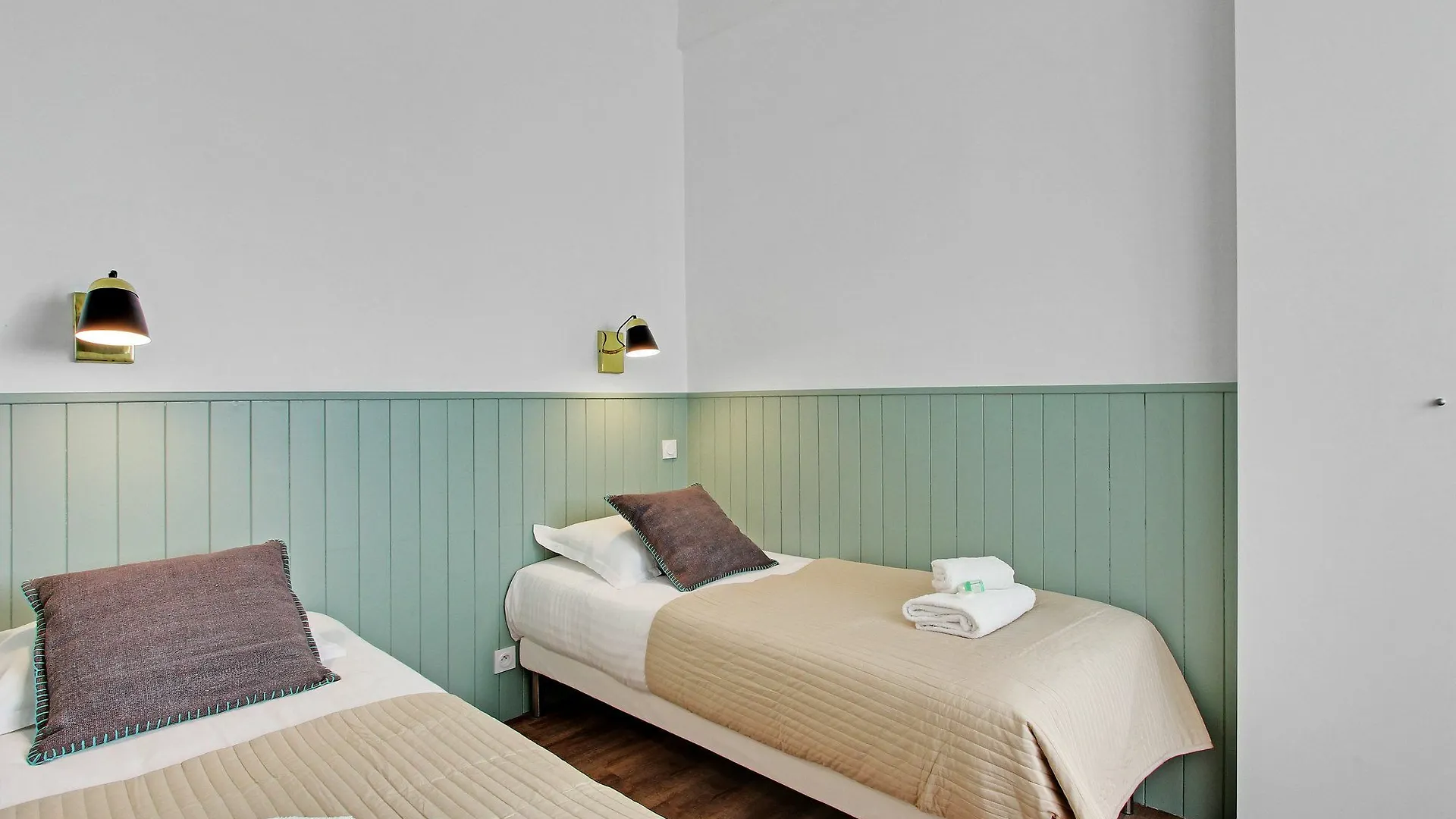 Pick A Flat - Le Marais / Republique Apartment Paris
