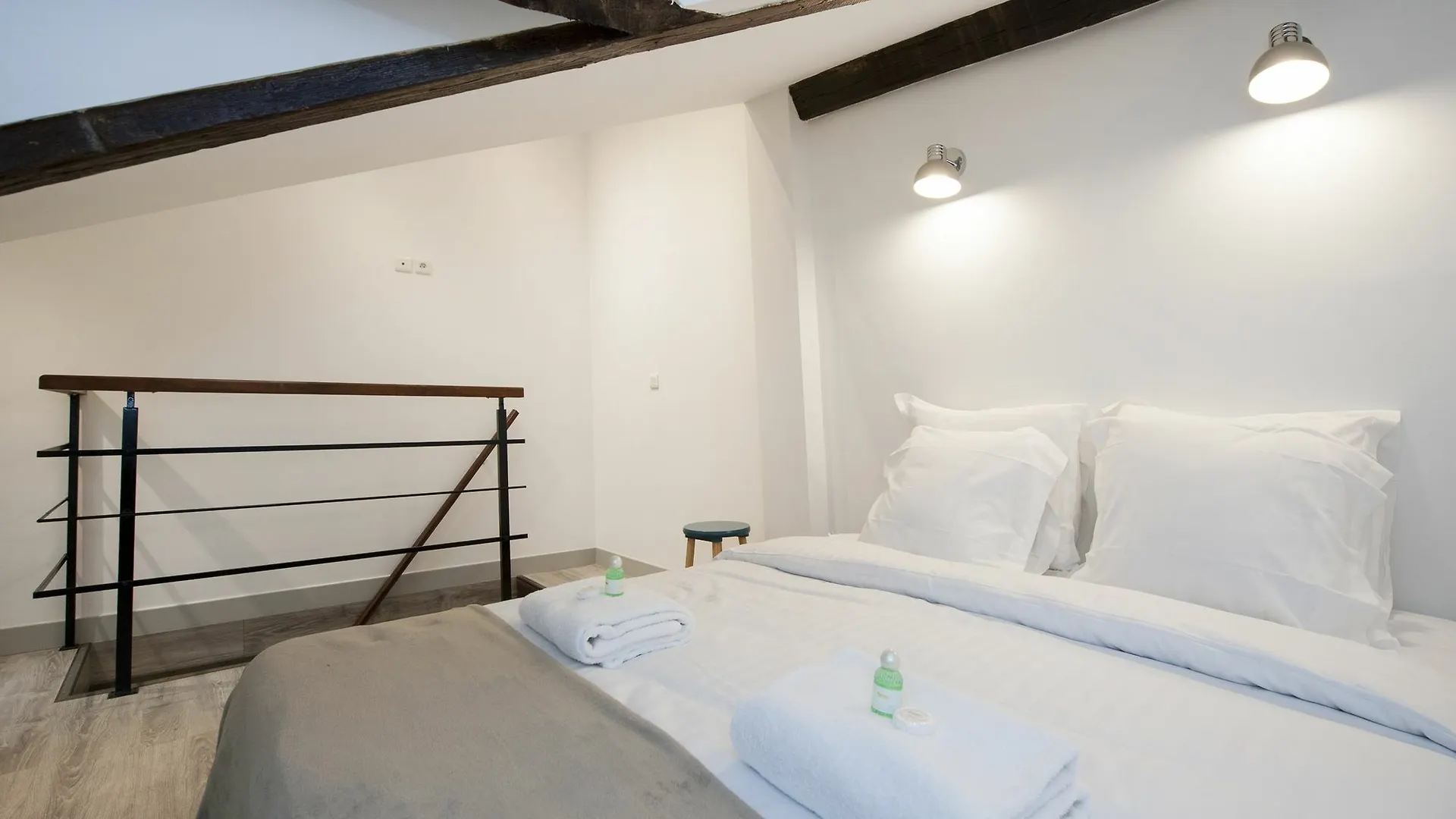 Pick A Flat - Le Marais / Republique Apartment Paris France