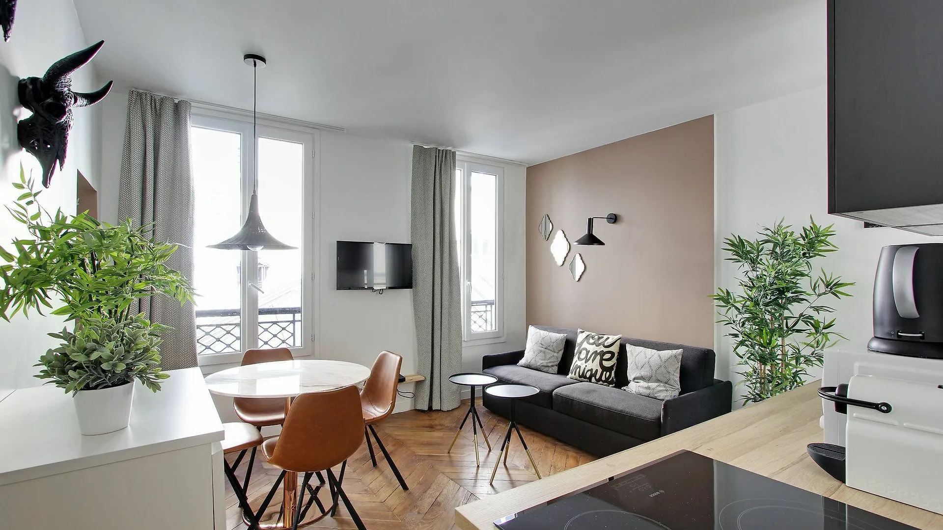 Pick A Flat - Le Marais / Republique Apartment Paris France