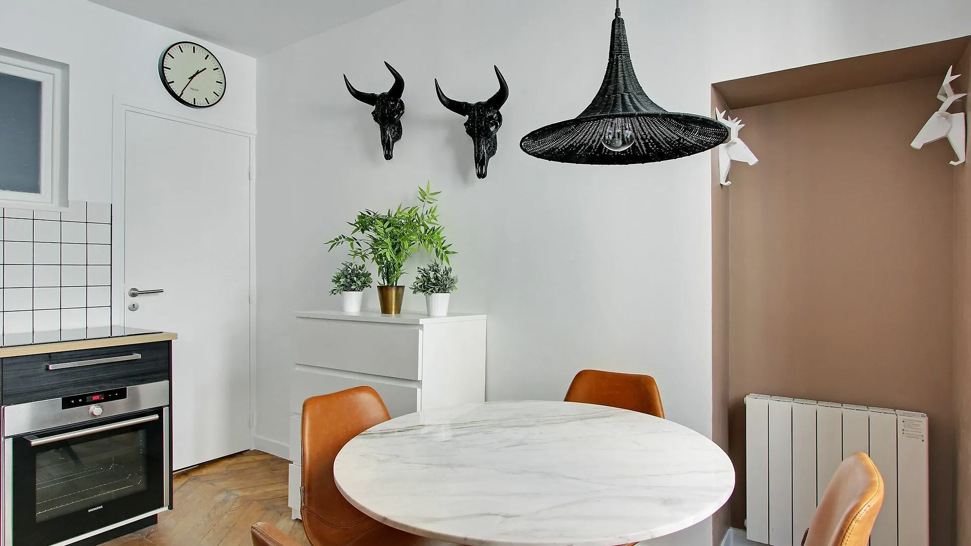Pick A Flat - Le Marais / Republique Apartment Paris