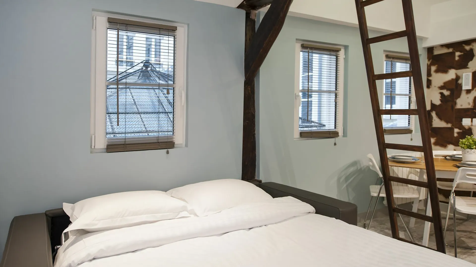 Pick A Flat - Le Marais / Republique Apartment Paris France