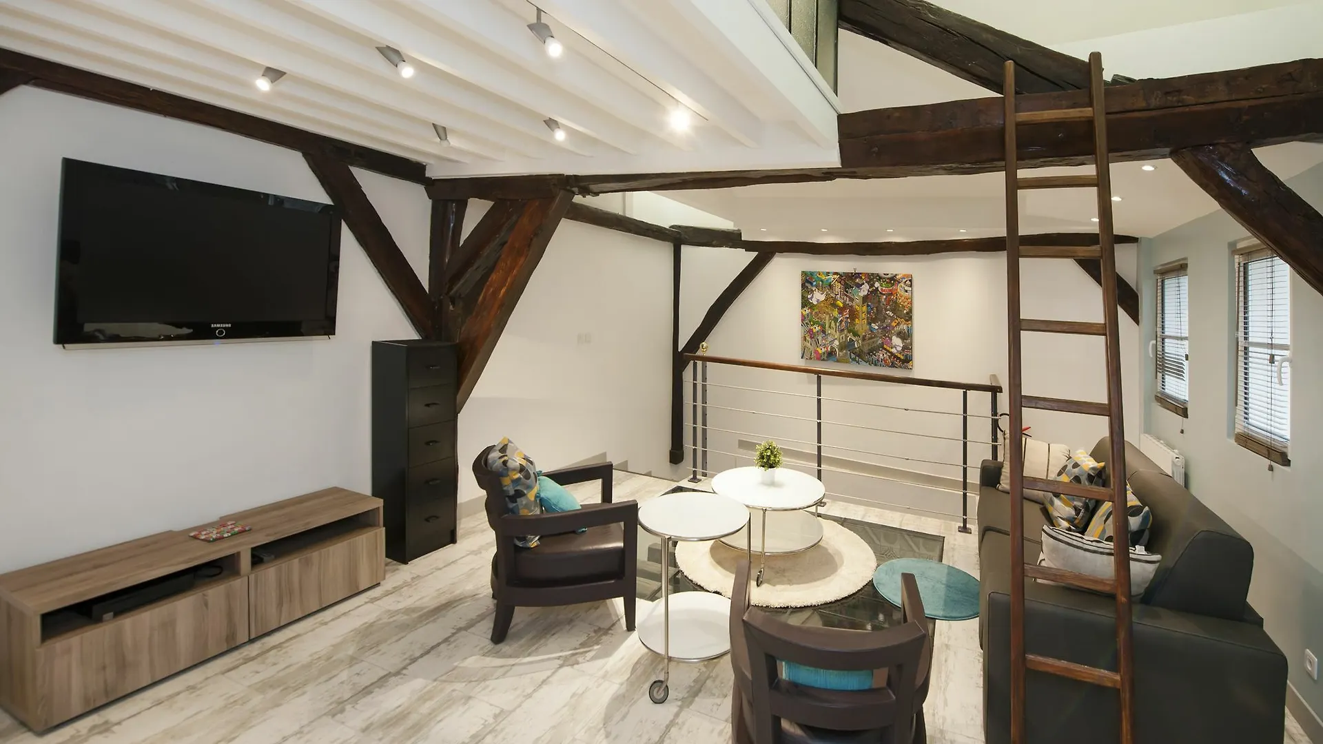 Pick A Flat - Le Marais / Republique Apartment Paris France